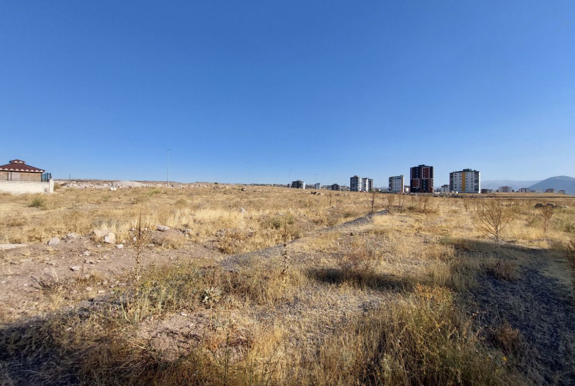 Mimarsinan Bahçelievler Mahallesinde 933 m2 Satılık Konut Parseli
