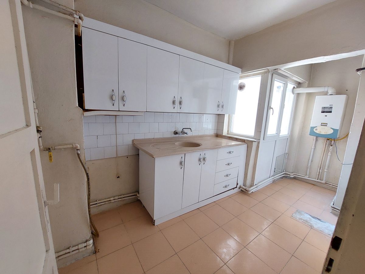 Selimiye Mah. Uğur Apt. 3. Kat No 14 (16) Belsin Selimiye Mah. de 100 lük 3+1 KOMBİLİ Kiralık Daire