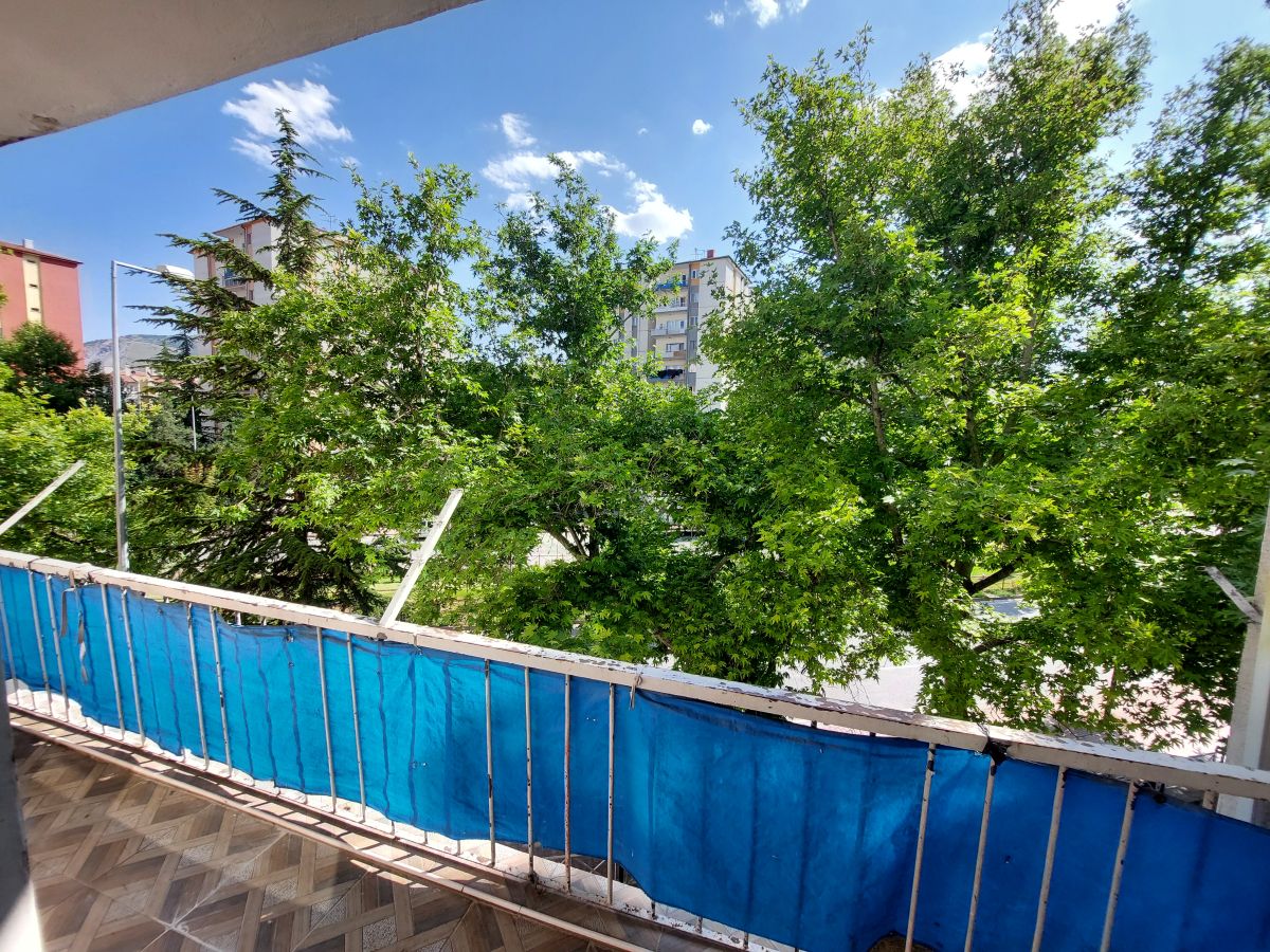 Selimiye Mah. Uğur Apt. 3. Kat No 14 (22) Belsin Selimiye Mah. de 100 lük 3+1 KOMBİLİ Kiralık Daire