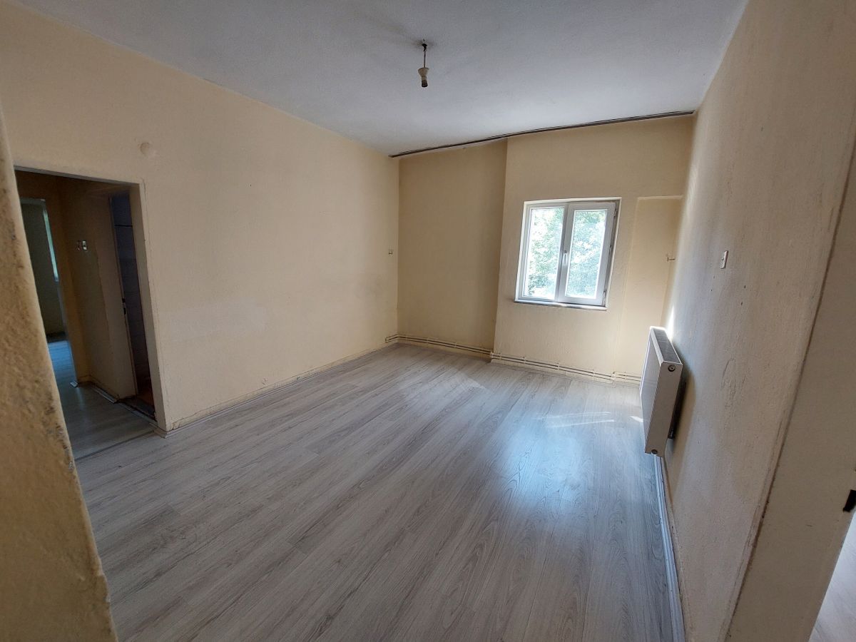 Selimiye Mah. Uğur Apt. 3. Kat No 14 (26) Belsin Selimiye Mah. de 100 lük 3+1 KOMBİLİ Kiralık Daire
