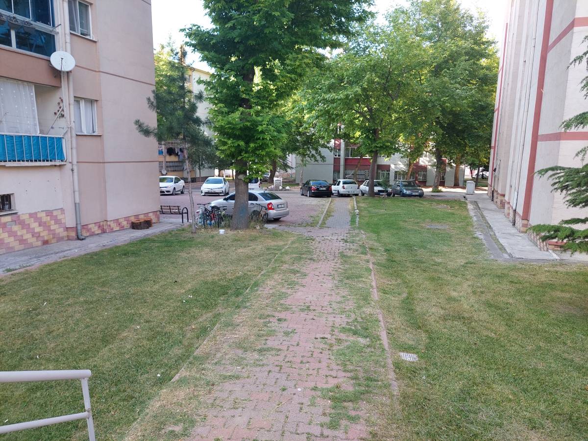 Selimiye Mah. Uğur Apt. 3. Kat No 14 (5) Belsin Selimiye Mah. de 100 lük 3+1 KOMBİLİ Kiralık Daire