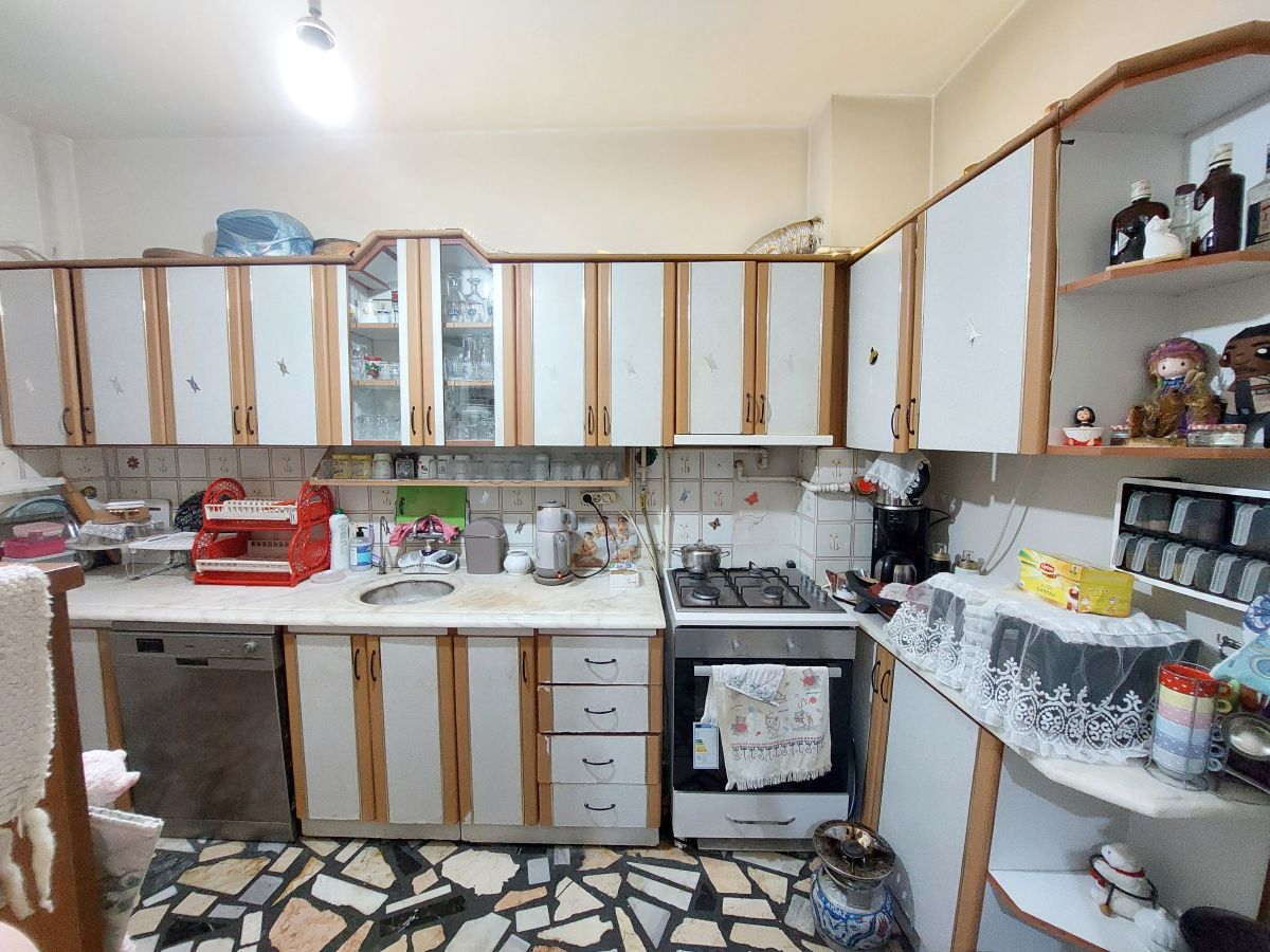 Bozantı Cad. Yaprak Apt. 3. Kat No 10 (19) Fevzi Çakmak Mah. Bozantı Cad.’de 3+1 Satılık Daire