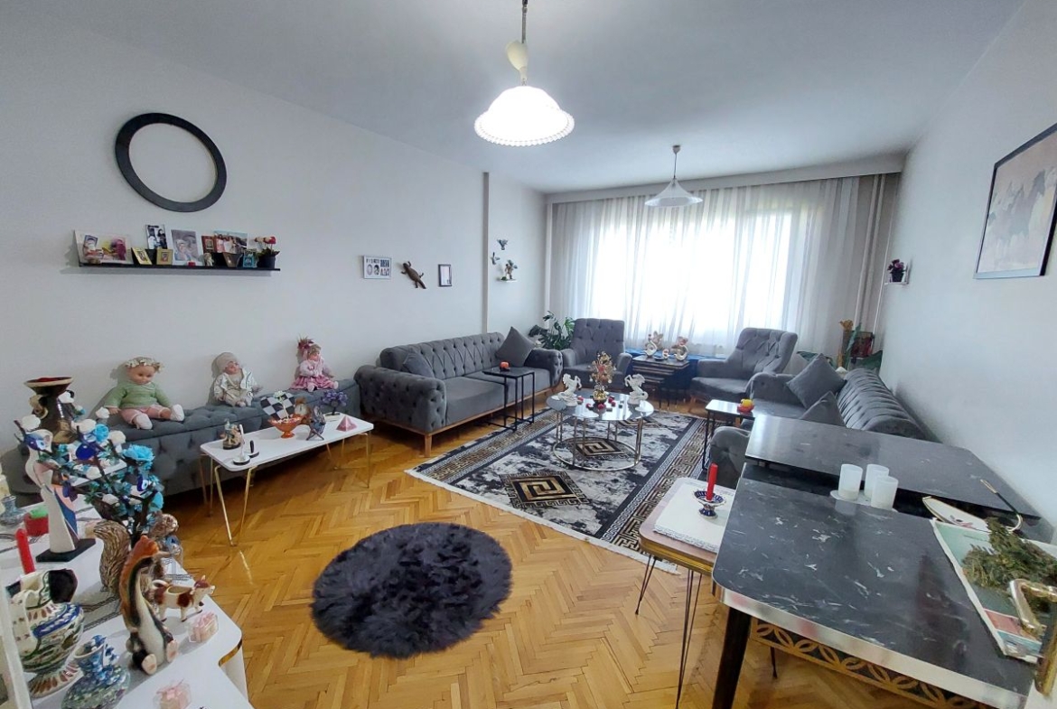 Fevzi Çakmak Mah. Bozantı Cad.’de 3+1 Satılık Daire