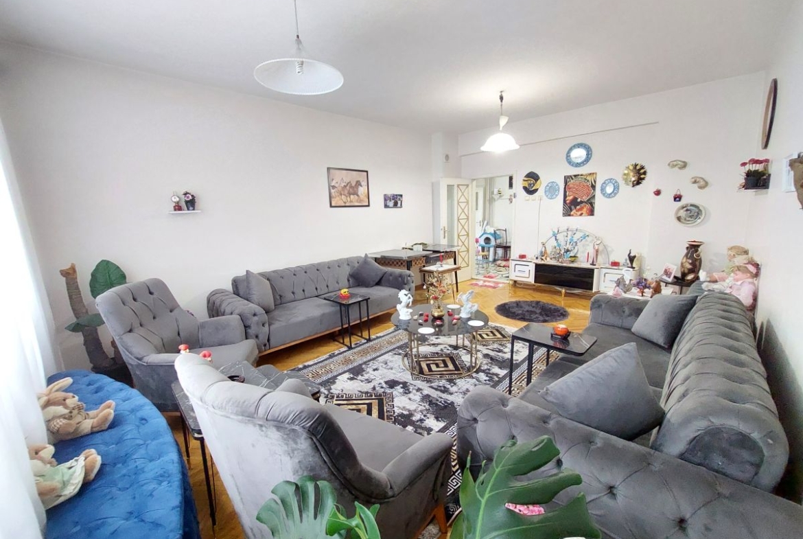 Fevzi Çakmak Mah. Bozantı Cad.’de 3+1 Satılık Daire