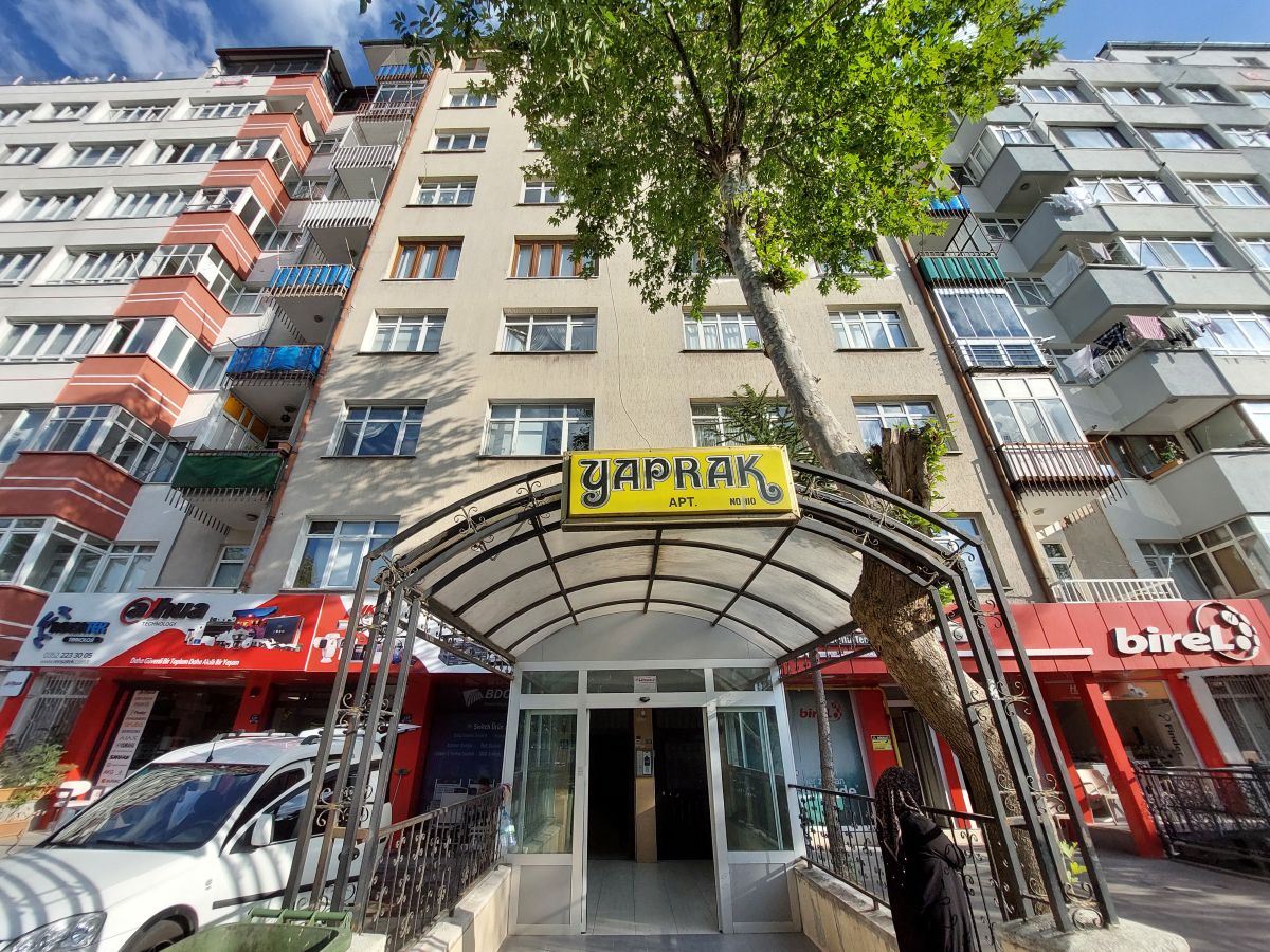 Bozantı Cad. Yaprak Apt. 3. Kat No 10 (8) Fevzi Çakmak Mah. Bozantı Cad.’de 3+1 Satılık Daire
